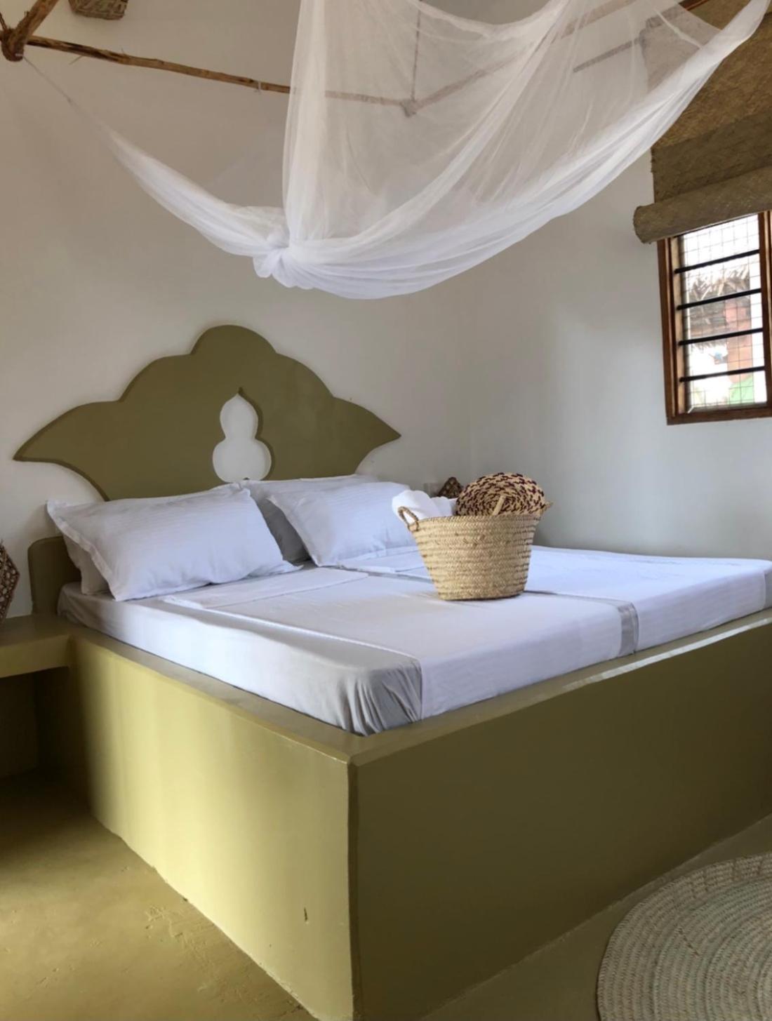 Mlango Paje House II Bed & Breakfast Ngoại thất bức ảnh